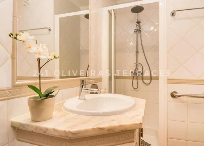 241 Oliveiras Terraces *